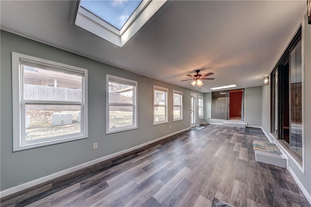 48 HOLLY Drive — photo 23