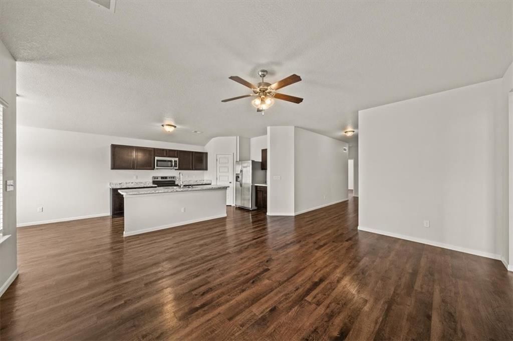 21814 Franklin Street — photo 6