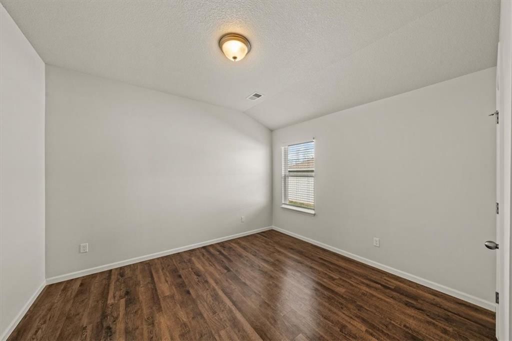 21814 Franklin Street — photo 18