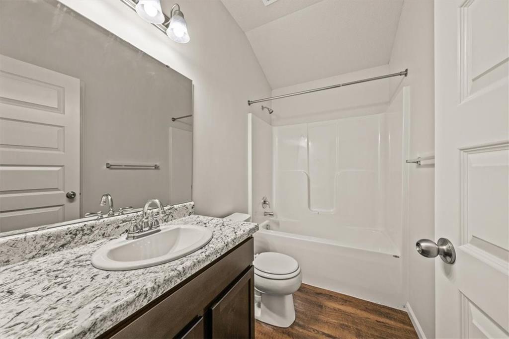 21814 Franklin Street — photo 20