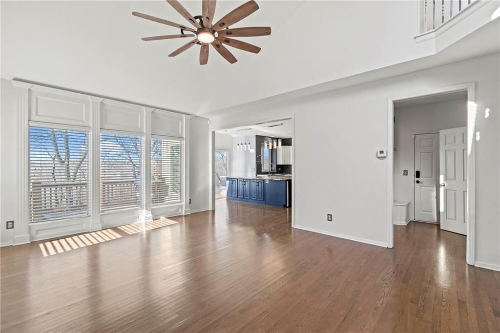 9708 N Laurel Avenue — photo 9