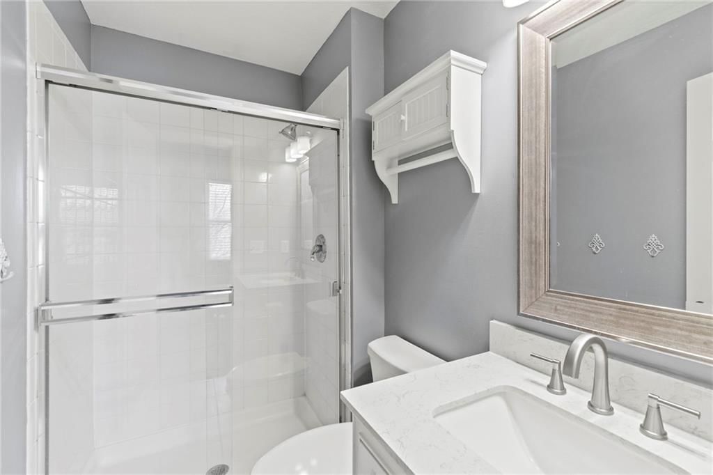 9708 N Laurel Avenue — photo 22