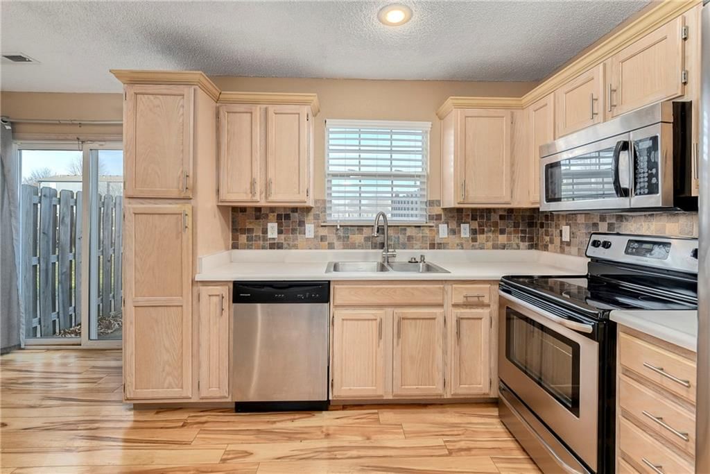 722 SE 13th Street — photo 11