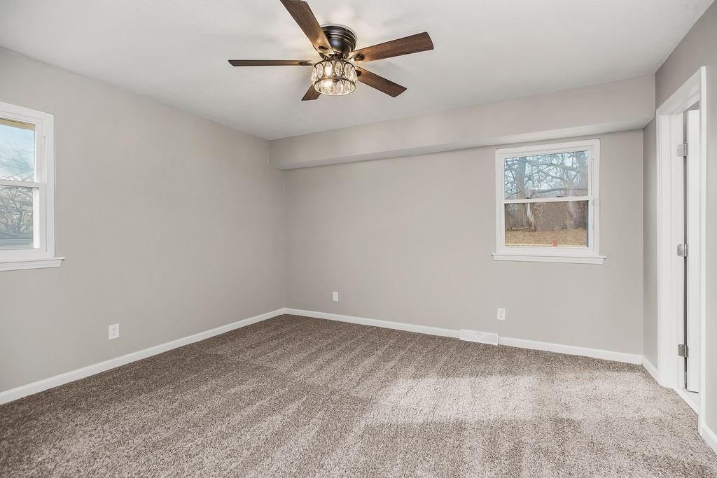 6912 N Madison Avenue — photo 7