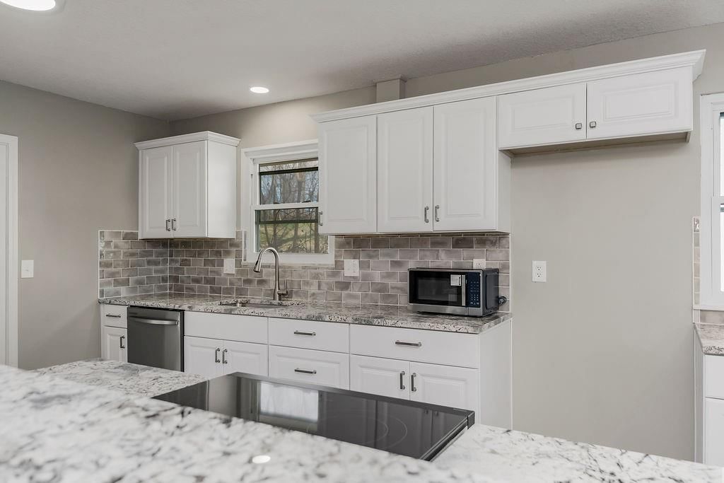 6912 N Madison Avenue — photo 20