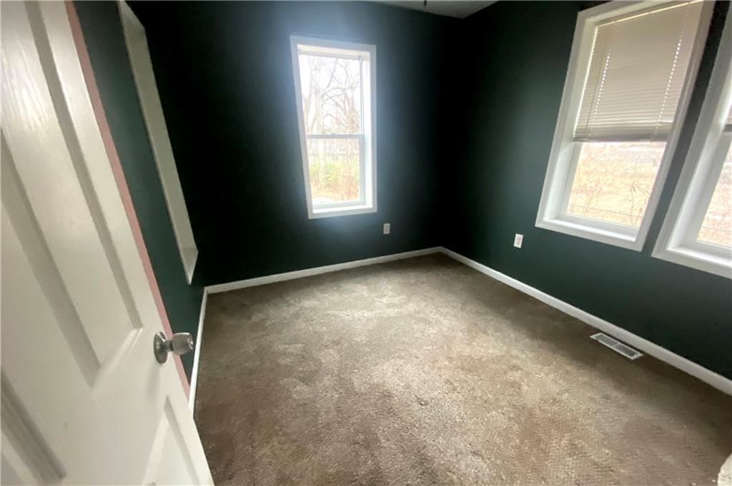 6139 S Benton Avenue — photo 11