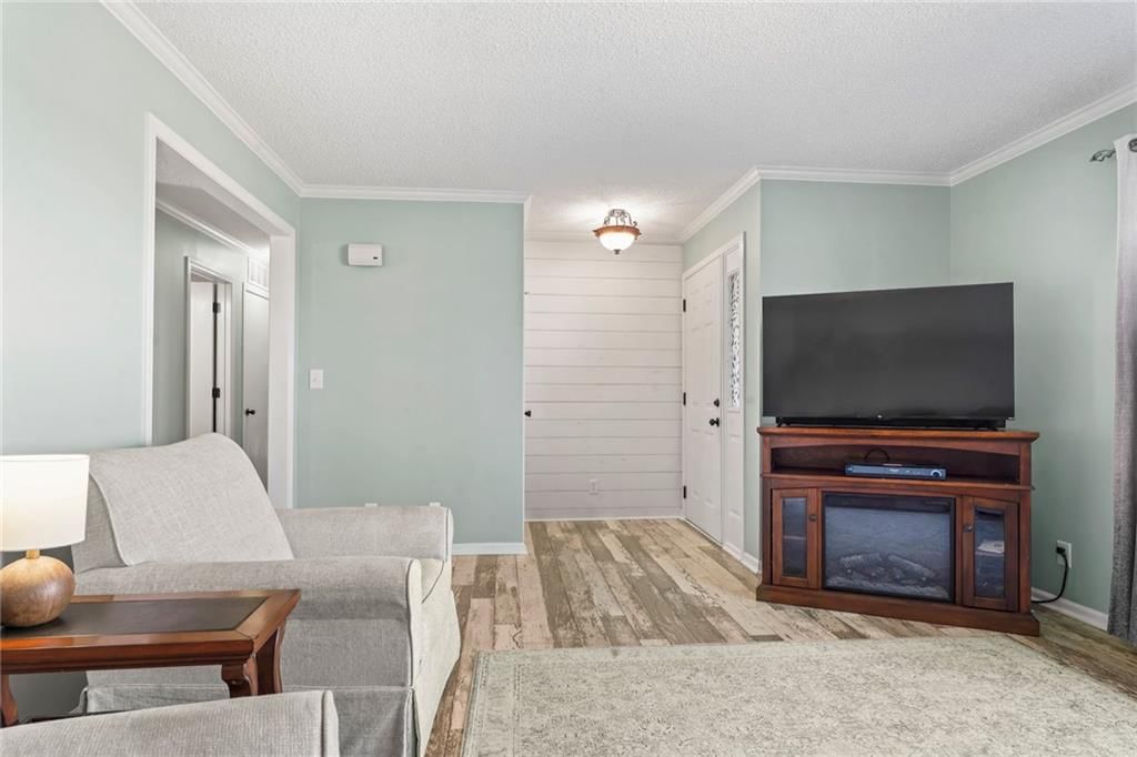 20711 S Parris Road — photo 5