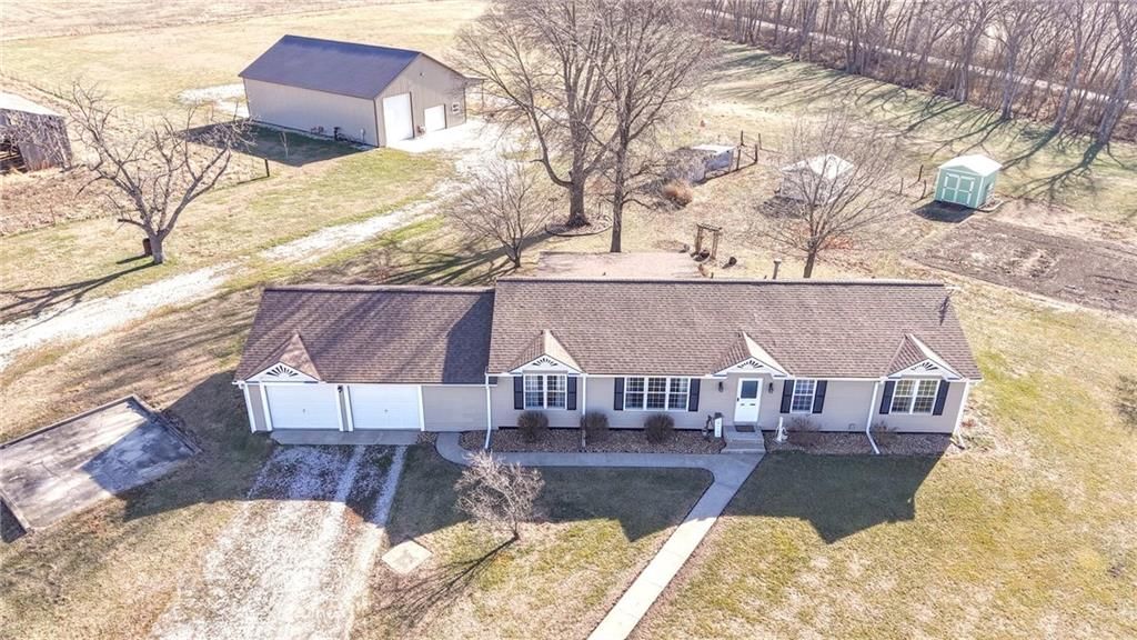 20711 S Parris Road — photo 39