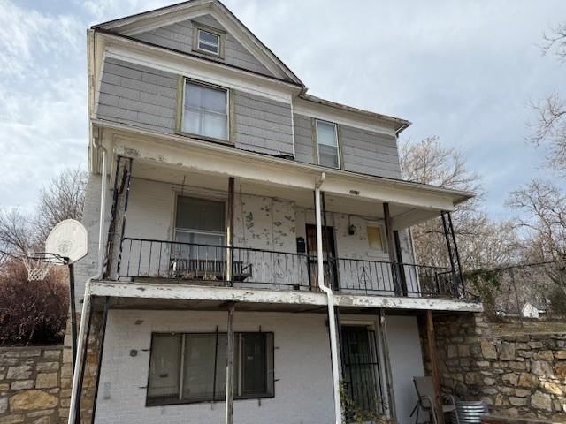 2022 N 7th Street — photo 2