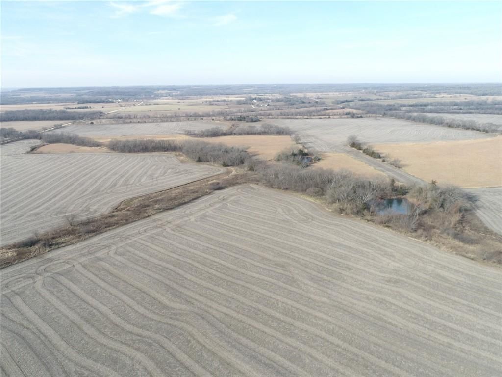 135? Range Rd Road — photo 3