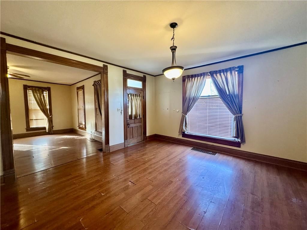 601 E 4TH Street — photo 3