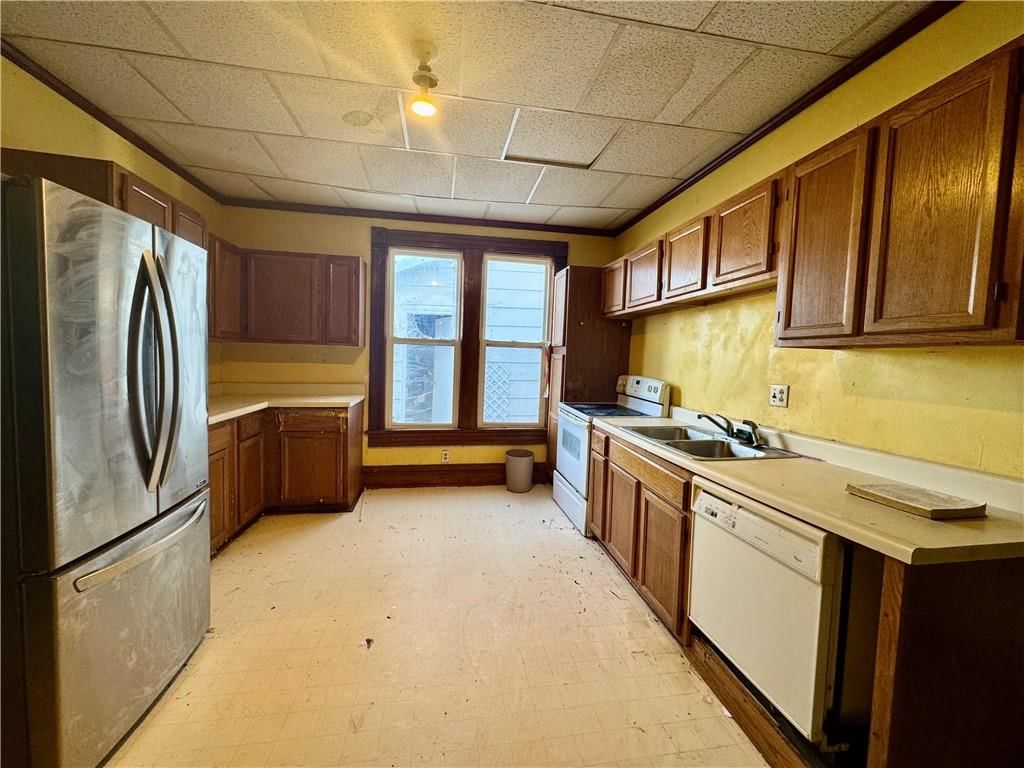 601 E 4TH Street — photo 4