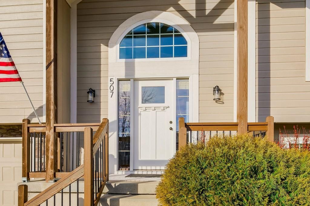 507 Tall Grass Drive — photo 3