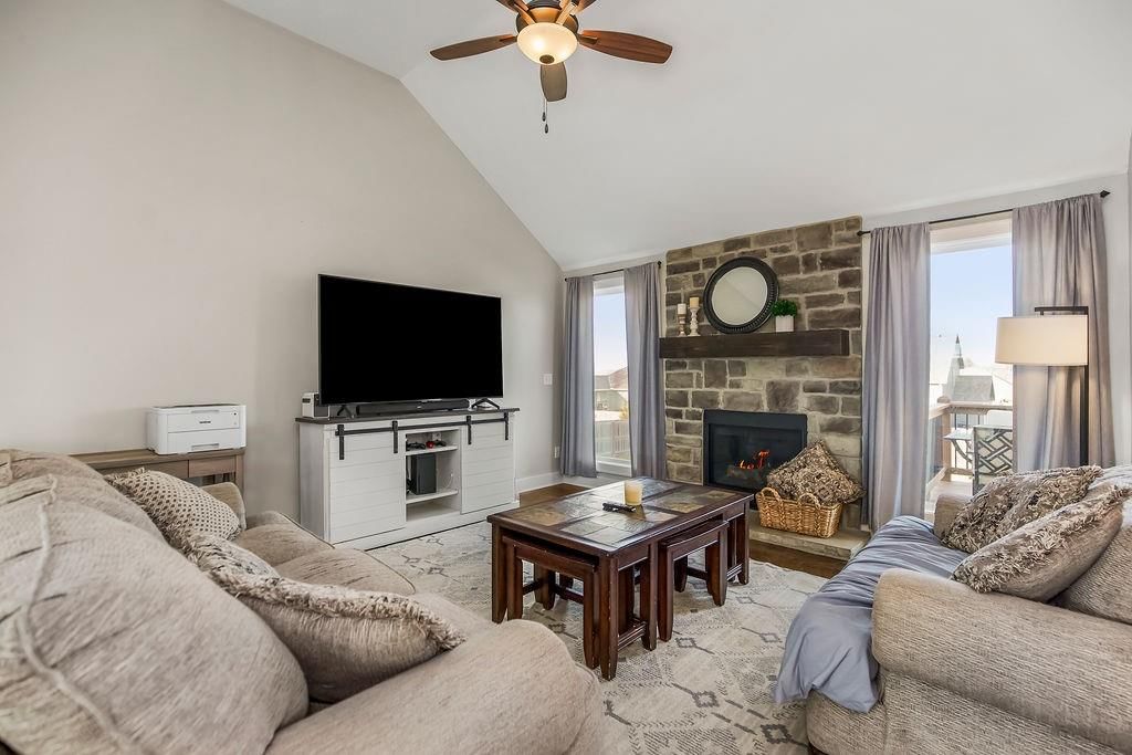 507 Tall Grass Drive — photo 5