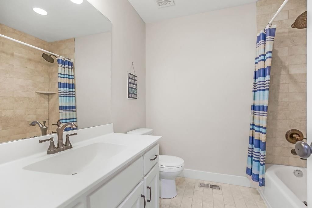 507 Tall Grass Drive — photo 19