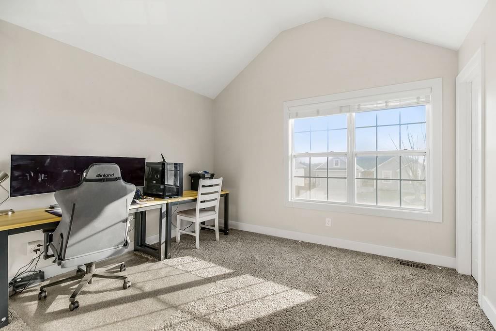 507 Tall Grass Drive — photo 20