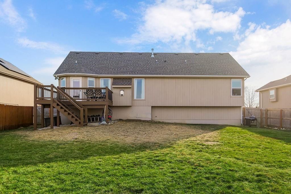 507 Tall Grass Drive — photo 30