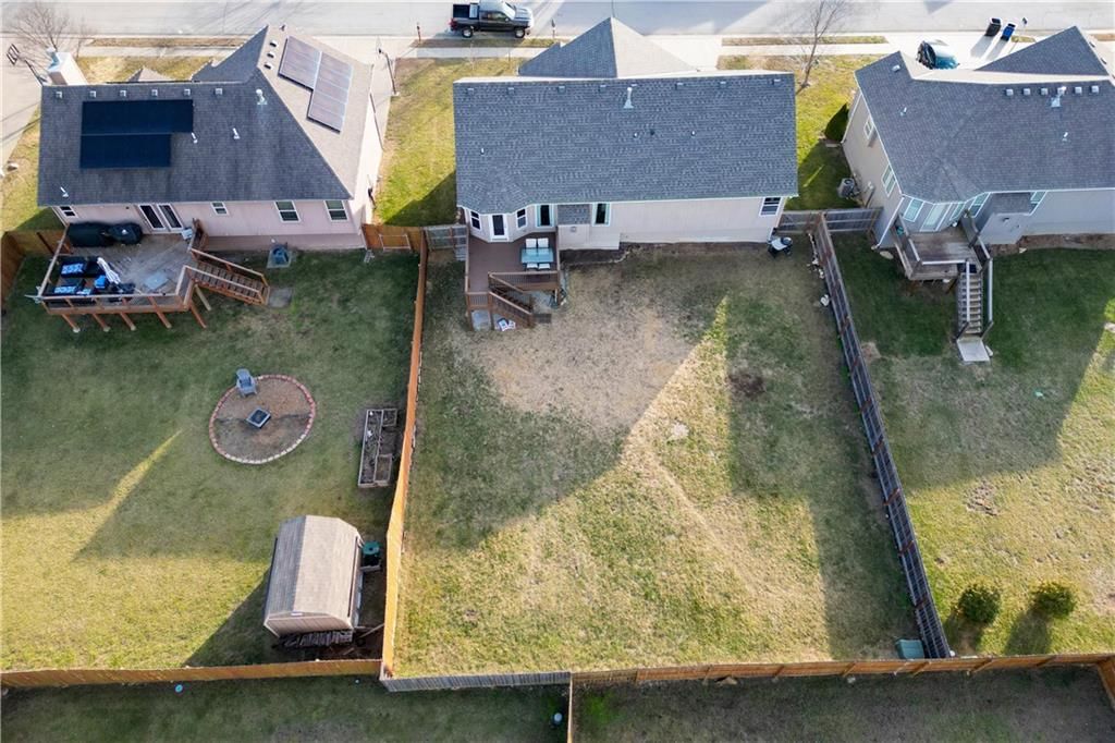 507 Tall Grass Drive — photo 31