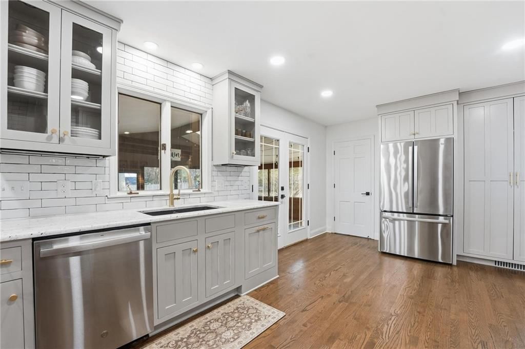 9930 Floyd Street — photo 18