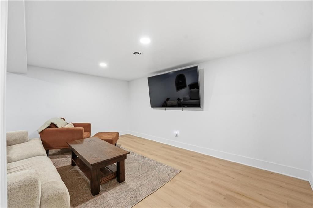 9930 Floyd Street — photo 31