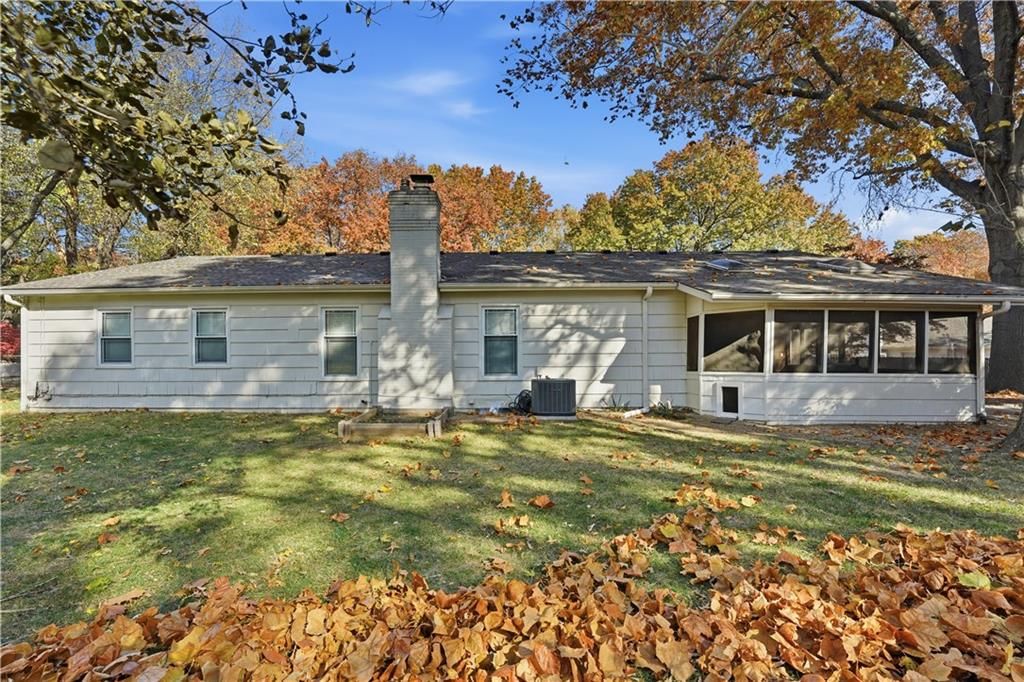 9930 Floyd Street — photo 39