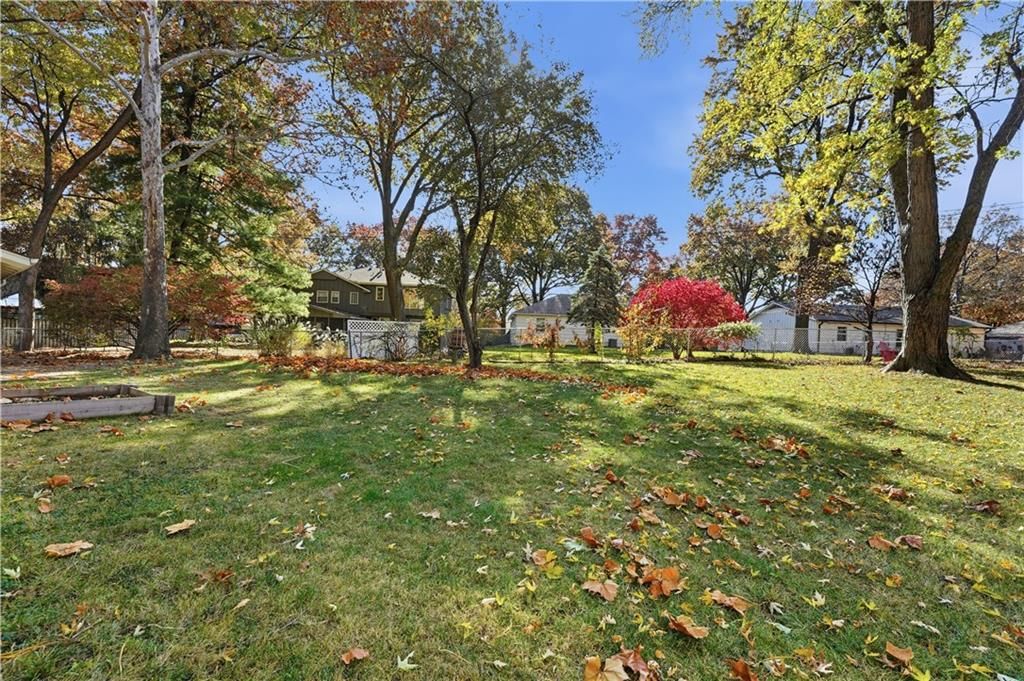 9930 Floyd Street — photo 44