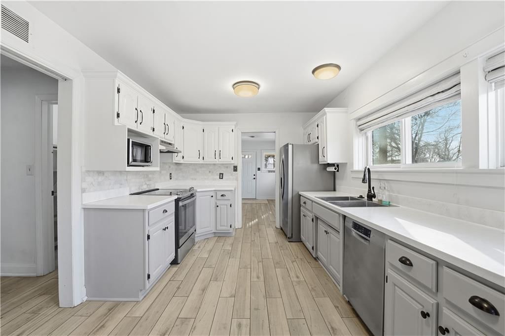 302 N Ohio Street — photo 14