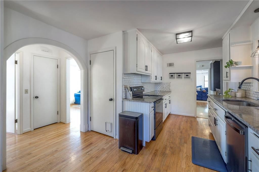 4514 W 54th Terrace — photo 15