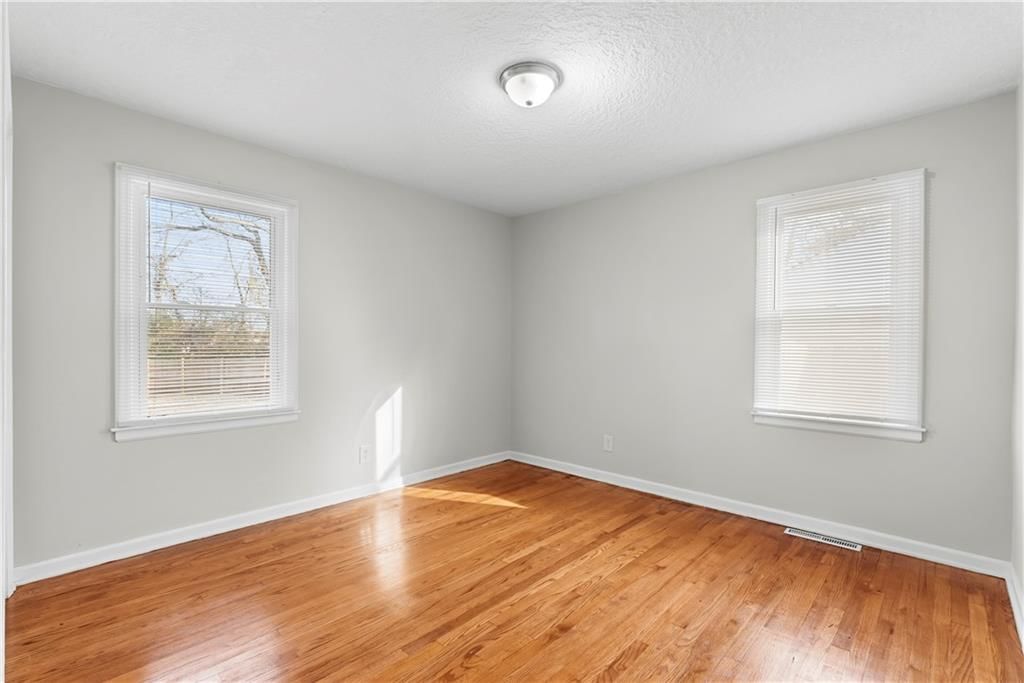 7309 ELM Avenue — photo 10