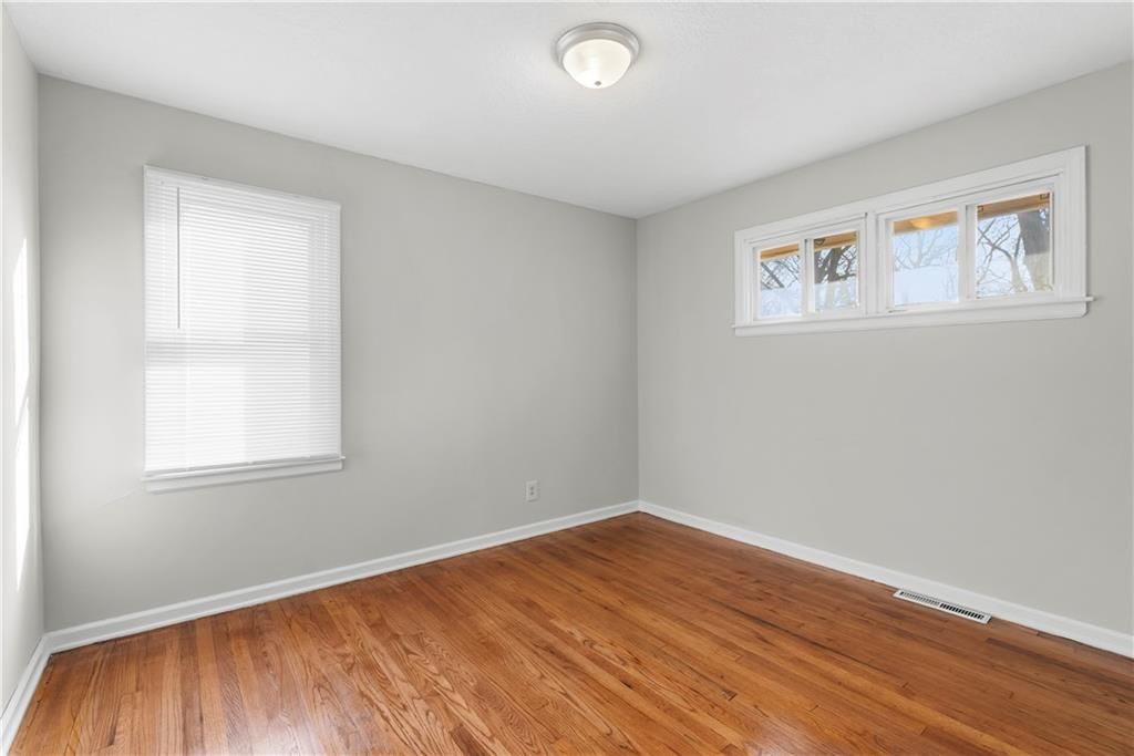 7309 ELM Avenue — photo 12