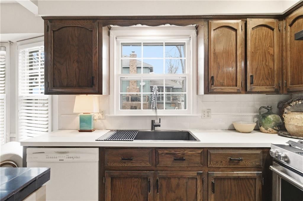 2200 W 121st Street — photo 21