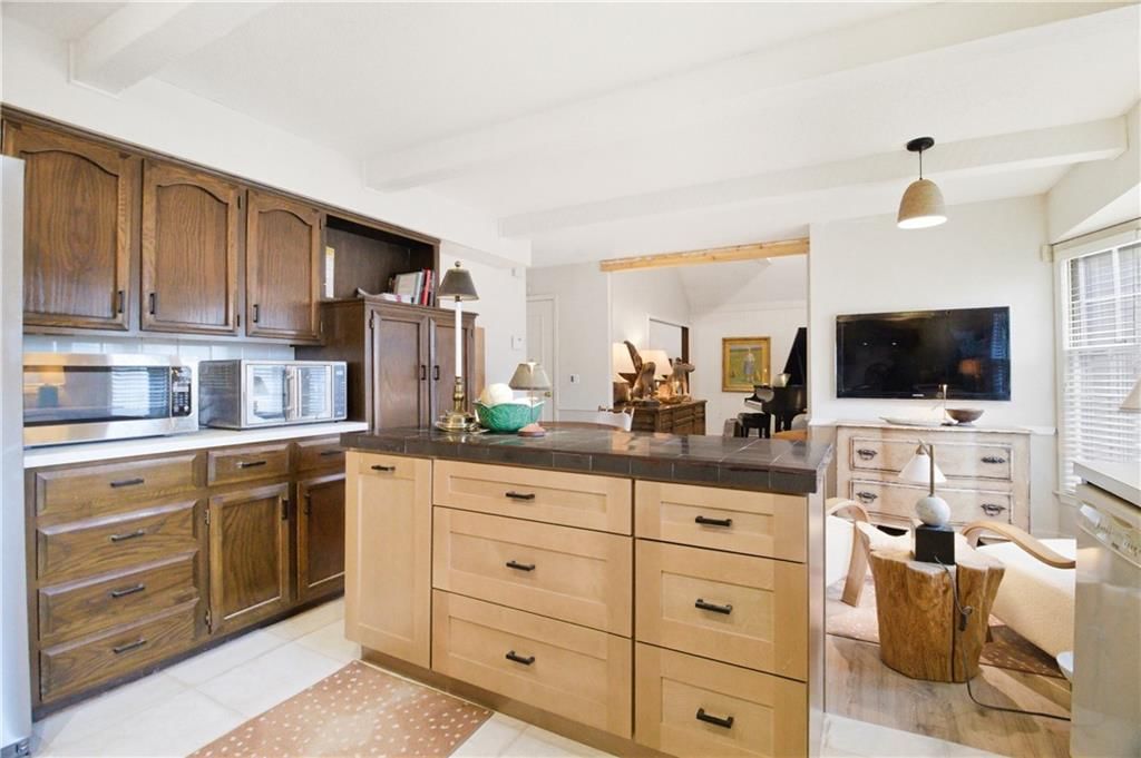 2200 W 121st Street — photo 24