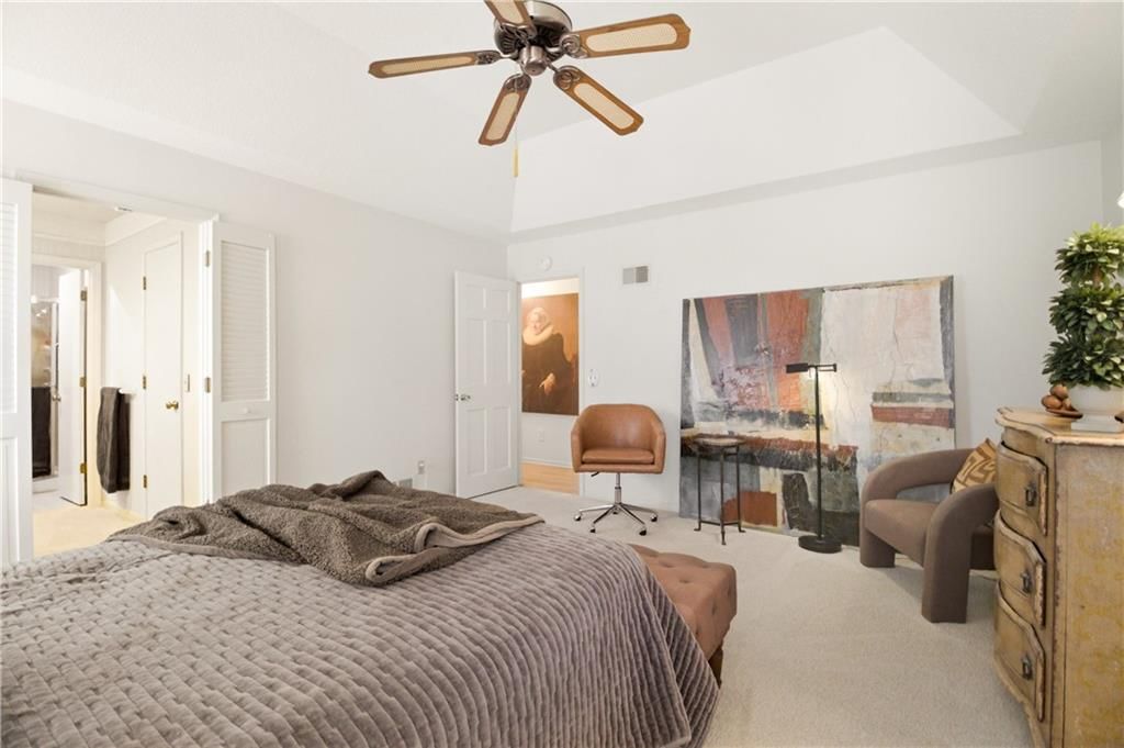 2200 W 121st Street — photo 31