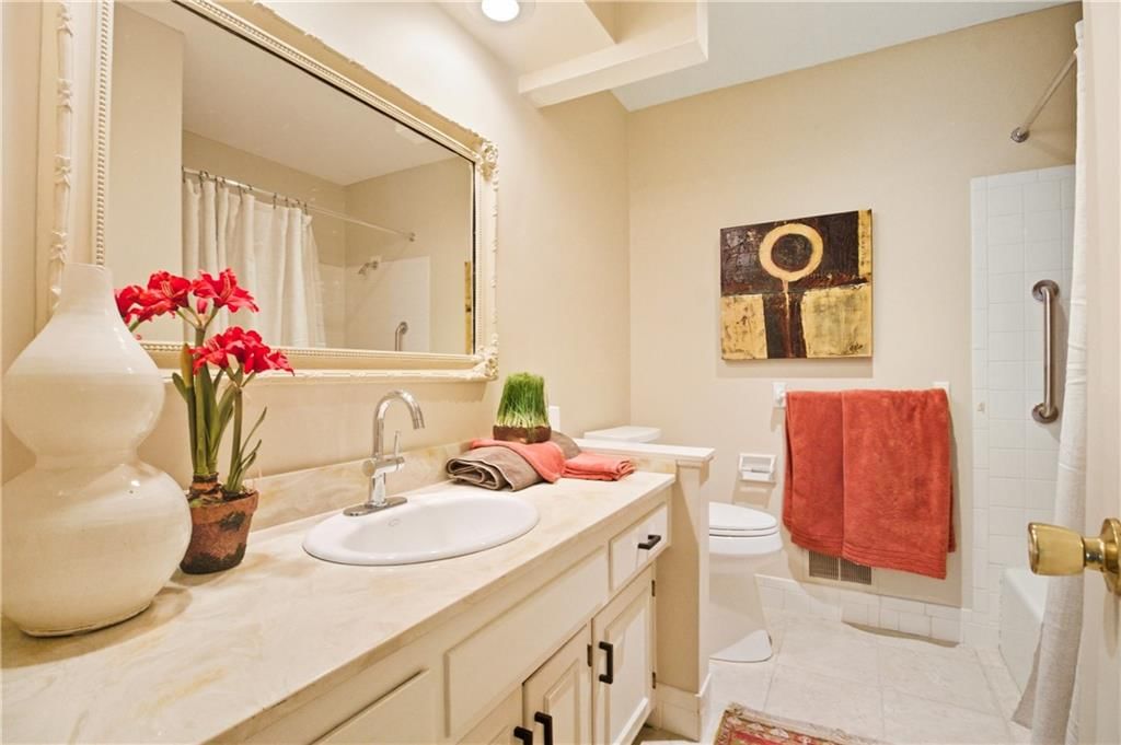 2200 W 121st Street — photo 36