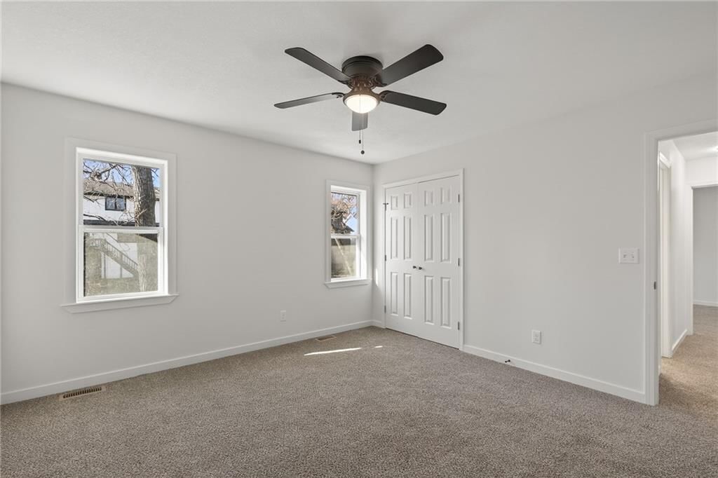 8528 N Virginia Avenue — photo 21