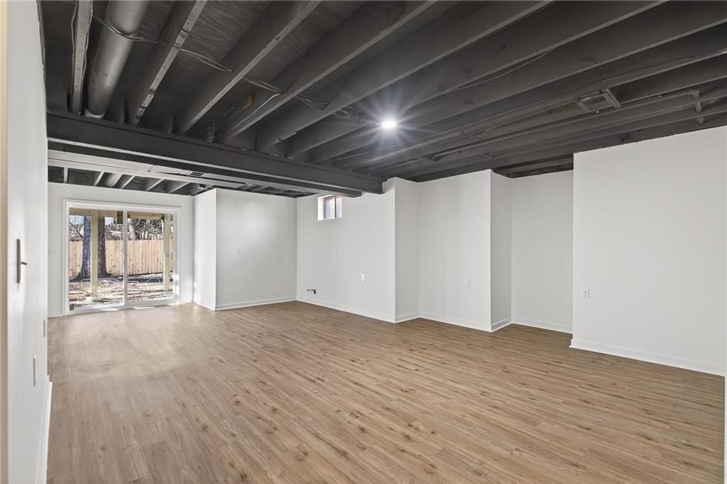 8528 N Virginia Avenue — photo 25