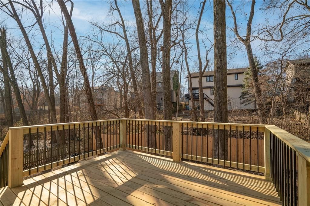 8528 N Virginia Avenue — photo 30