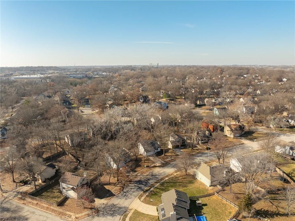 8528 N Virginia Avenue — photo 35