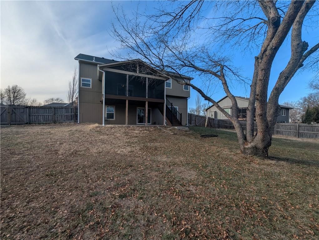 15601 White Drive — photo 21