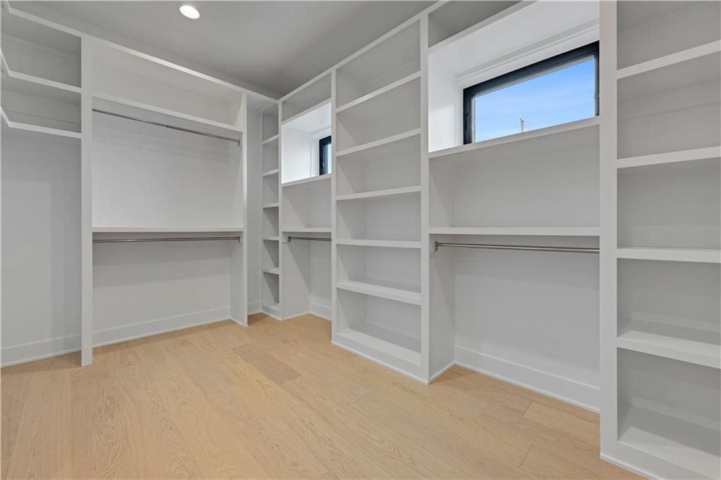 17101 Earnshaw Street — photo 28