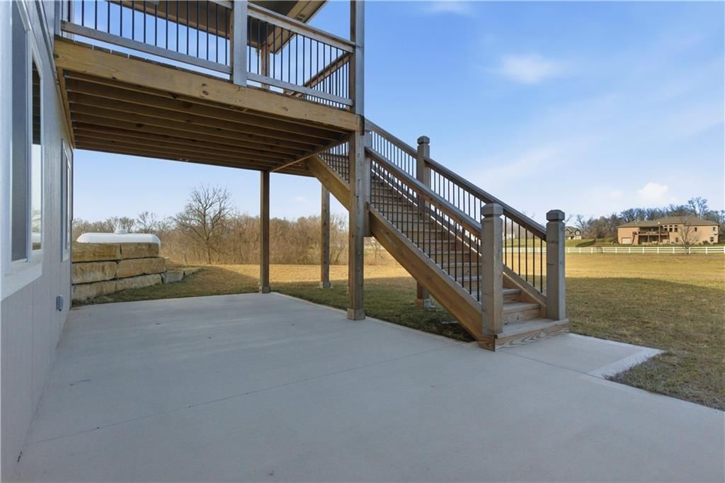 17860 Clearview Drive — photo 62