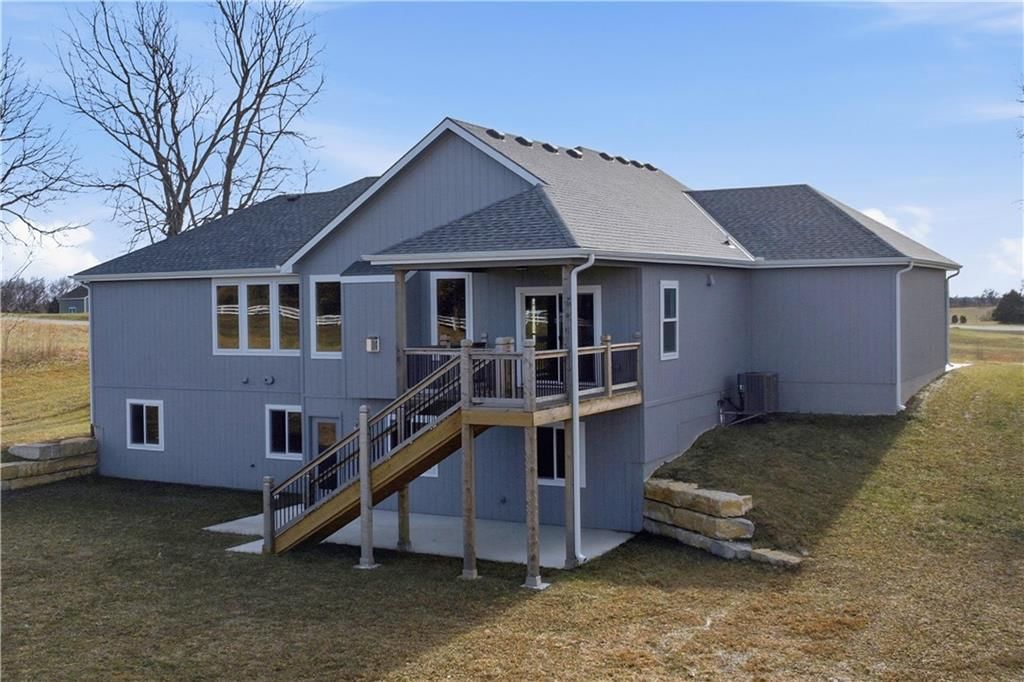 17860 Clearview Drive — photo 65