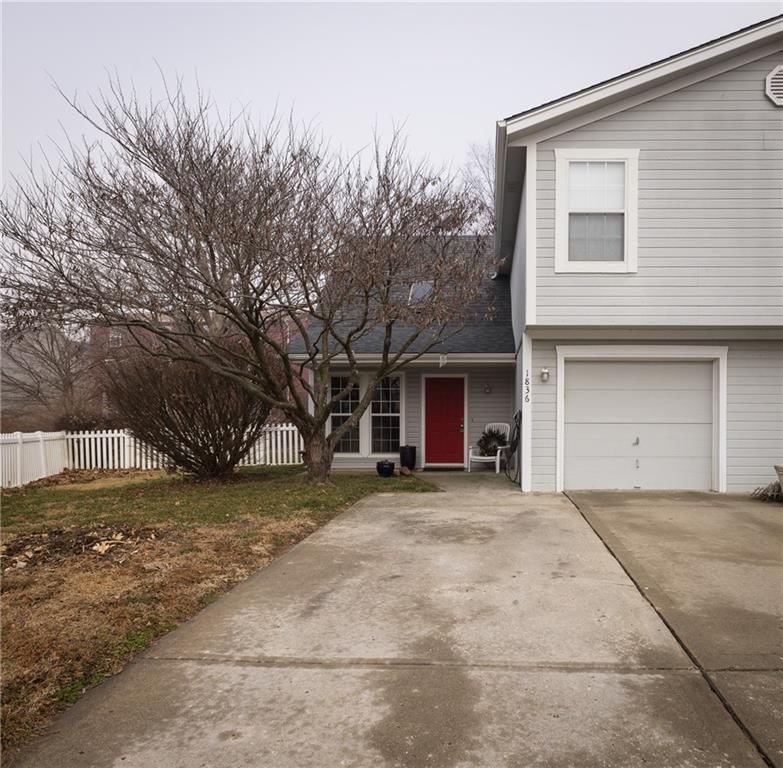 1836 Chickadee Drive — photo 2