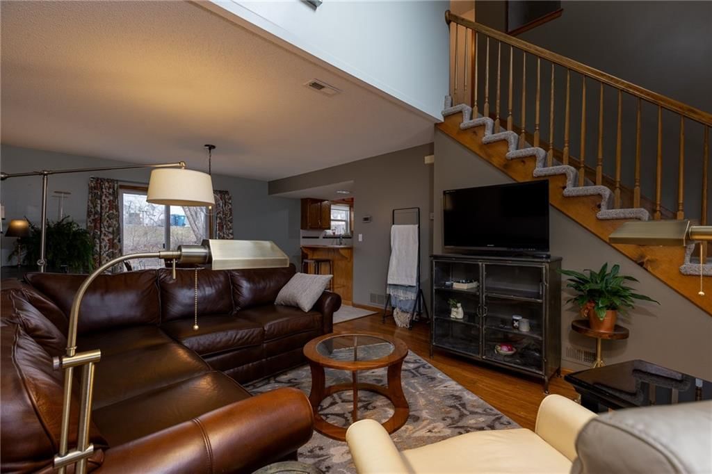 1836 Chickadee Drive — photo 6