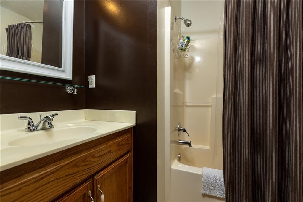1836 Chickadee Drive — photo 28