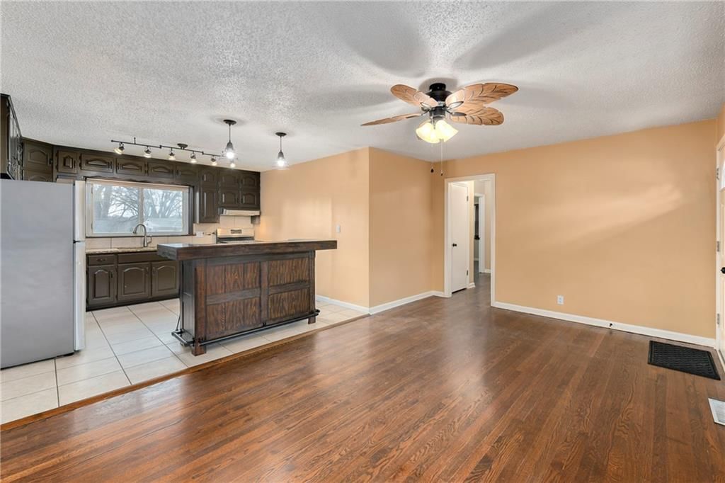 12701 E Bowen Street — photo 7
