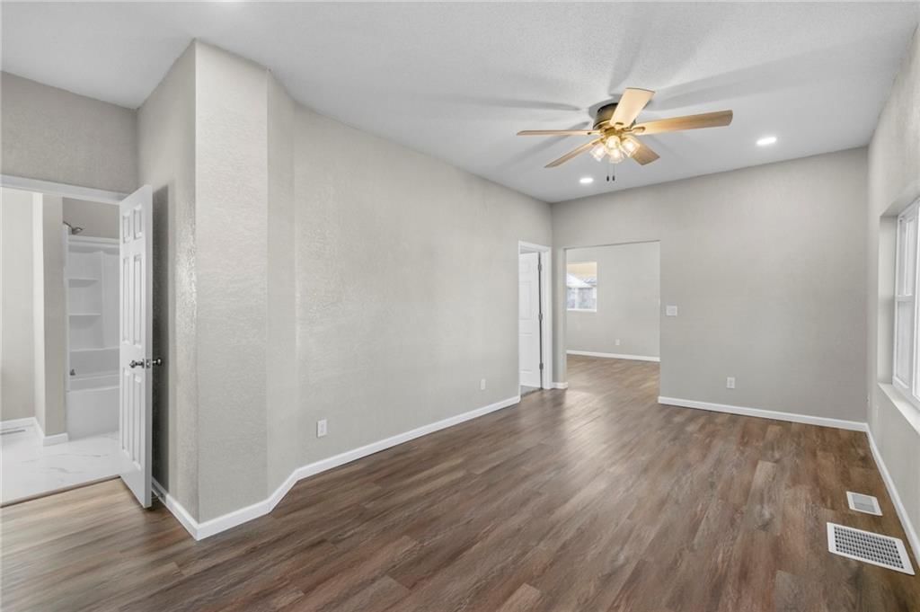 6802 Binswanger Street — photo 11
