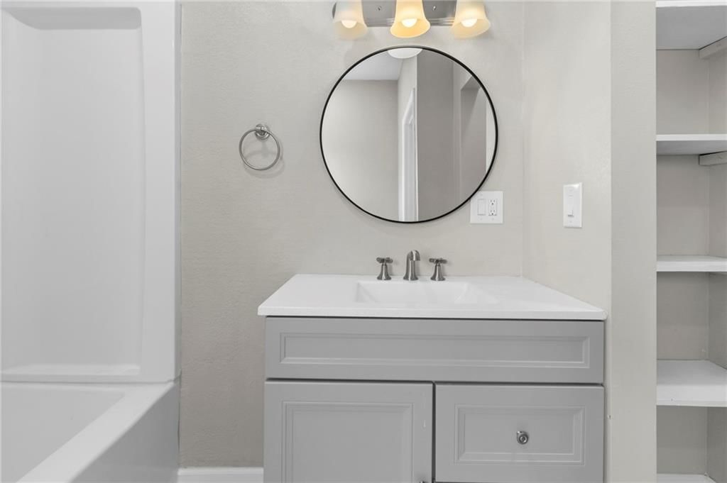6802 Binswanger Street — photo 17