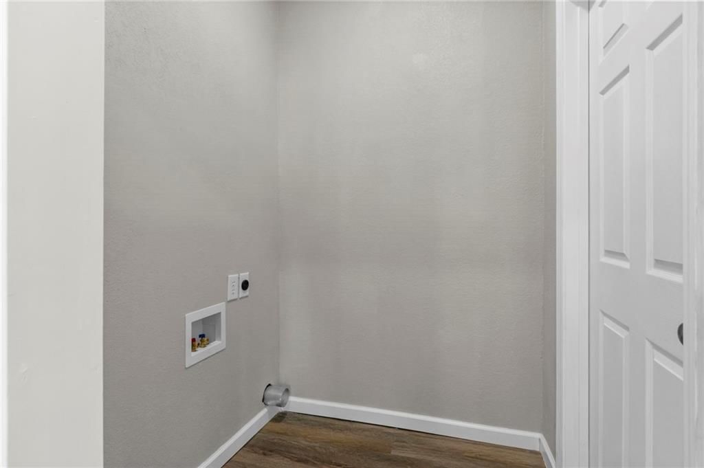 6802 Binswanger Street — photo 29