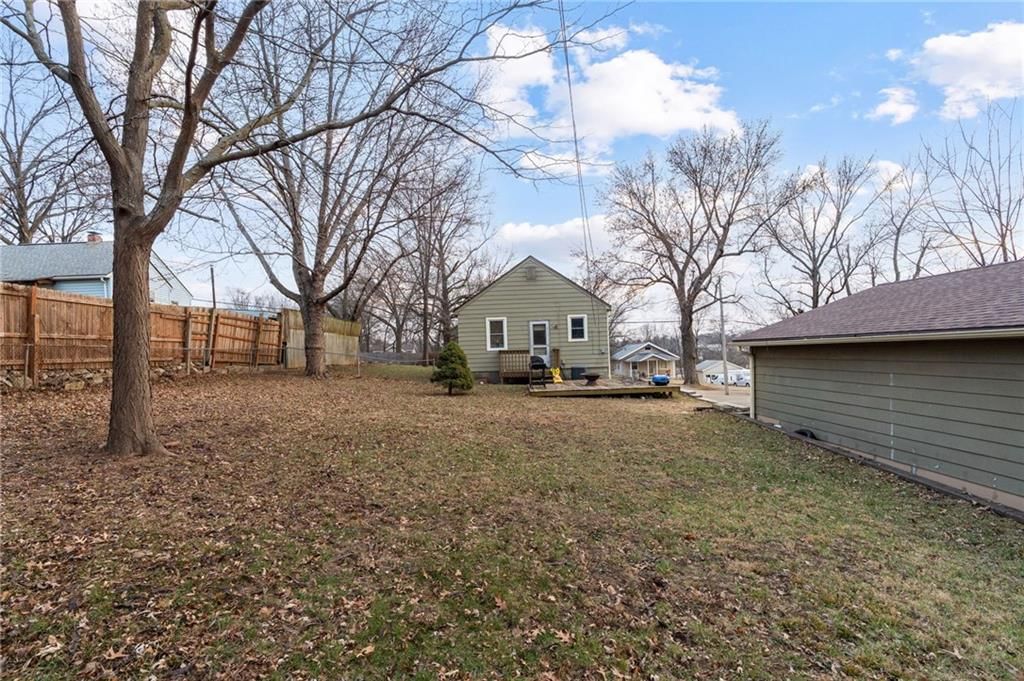 514 NE 41st Street — photo 15